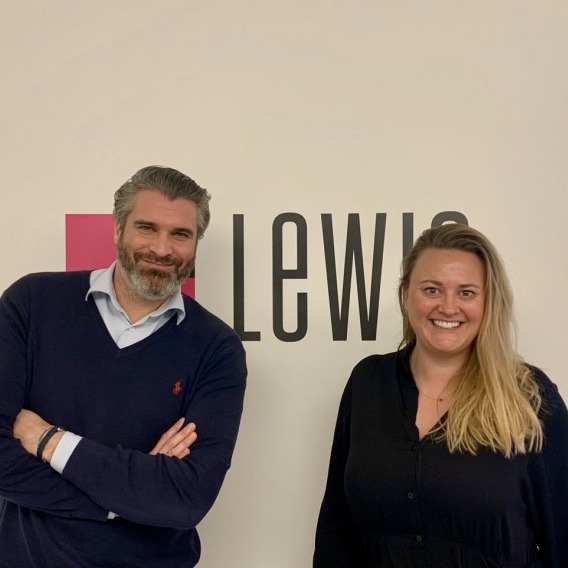 Evi Coune devient Directrice RP chez Lewis Belgique