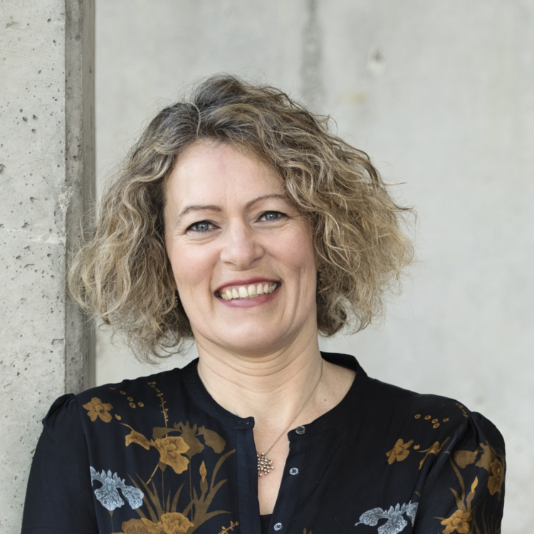 Saskia Schatteman (Var) sur la valeur de la radio et le pouvoir de la communication Saskia Schatteman (Var) sur la valeur de la radio et le pouvoir de la communication