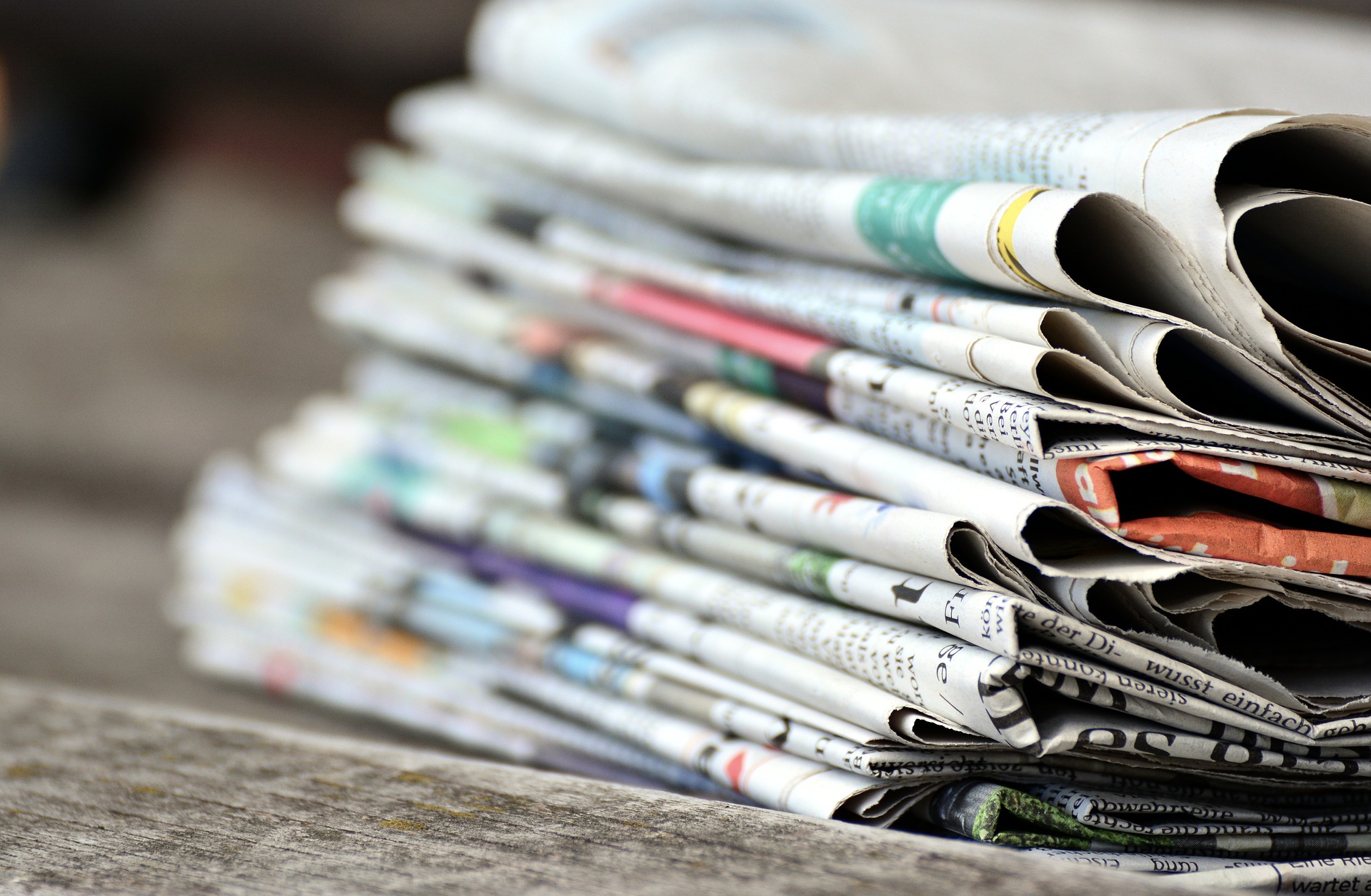 Presse et audiovisuel : le gouvernement prépare des mesures d’aide