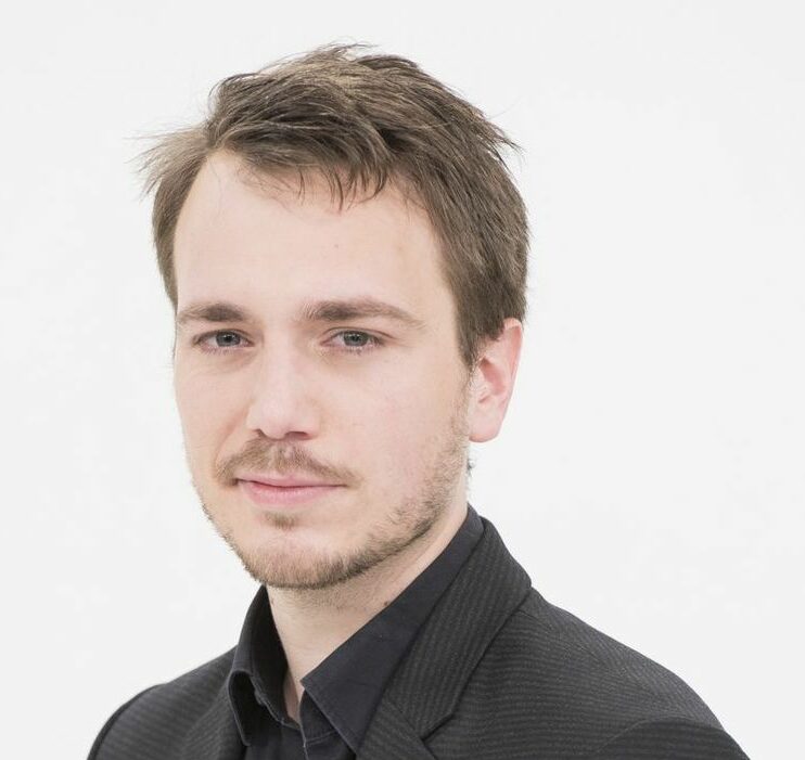 “Il faut qu’on parle”, het nieuwe radioprogramma van Maxime Binet op DH Radio “Il faut qu’on parle”, het nieuwe radioprogramma van Maxime Binet op DH Radio