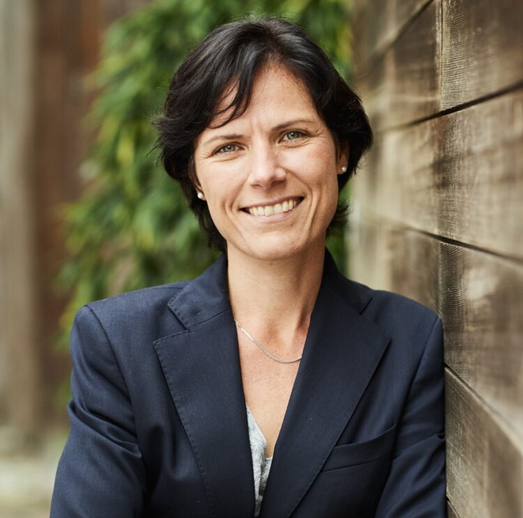Mira De Maeyer devient la première femme présidente de l’UBA