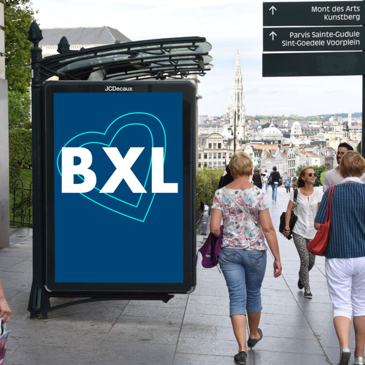 JCDecaux remporte le contrat de mobilier urbain publicitaire de la ville de Bruxelles pour une durée de 15 ans JCDecaux remporte le contrat de mobilier urbain publicitaire de la ville de Bruxelles pour une durée de 15 ans