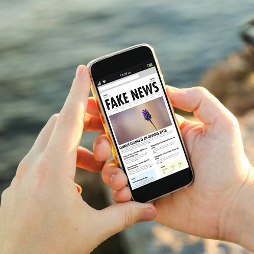 Le Sénat formule des recommandations pour intensifier la lutte contre les fake news Le Sénat formule des recommandations pour intensifier la lutte contre les fake news