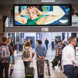 Clear Channel remporte le contrat publicitaire de la SNCB dans les stations belges