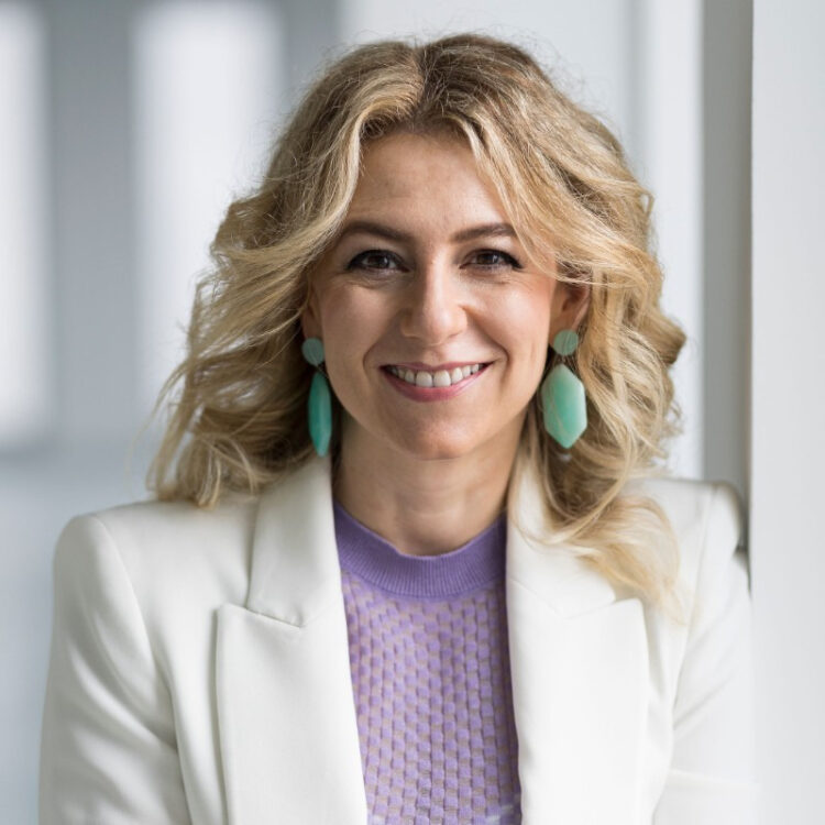 Silvia Wiesner (Unilever) sur la diversité et l’inclusion : « Montrer, expliquer et inspirer » Silvia Wiesner (Unilever) sur la diversité et l’inclusion : « Montrer, expliquer et inspirer »