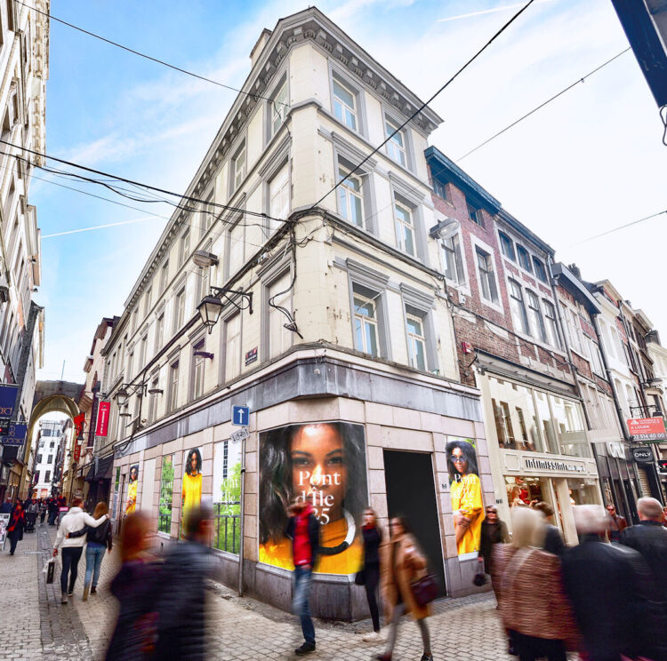 blowUP media breidt DOOH-netwerk Frontline uit met nieuw digitaal scherm blowUP media breidt DOOH-netwerk Frontline uit met nieuw digitaal scherm