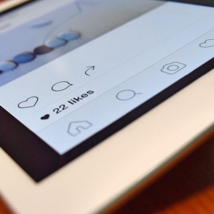 Marketing d’influence sur Instagram : faux profils et fraude, mais taux d’engagement élevé Marketing d’influence sur Instagram : faux profils et fraude, mais taux d’engagement élevé