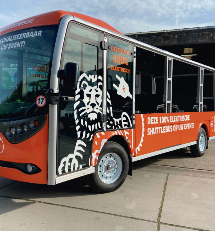Les annonceurs à Knokke-Heist peuvent diffuser leur message sur la Shopping Shuttle