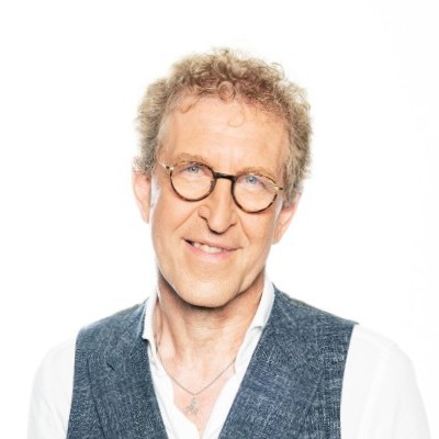 Marc Vossen sur la pub, la santé mentale et les ondes positives Marc Vossen sur la pub, la santé mentale et les ondes positives