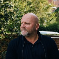 MediaSpecs Summer Interview : pour Hannes Smets (RCA), « Curaçao est une île magnifique et les gens y parlent simplement néerlandais »