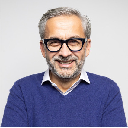 MediaSpecs Summer Interview : Mike Koedinger, CEO Maison Moderne et nouveau président d’EMMA, nous conseille de « dîner au Juntos si vous allez à Ibiza » MediaSpecs Summer Interview : Mike Koedinger, CEO Maison Moderne et nouveau président d’EMMA, nous conseille de « dîner au Juntos si vous allez à Ibiza »
