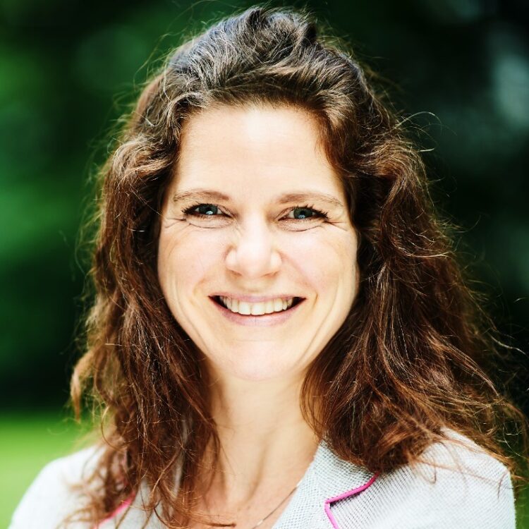 CommPass Summer Workshop avec Sofie Rutgeerts le 29/8 : How To Make Your Figures Shine CommPass Summer Workshop avec Sofie Rutgeerts le 29/8 : How To Make Your Figures Shine