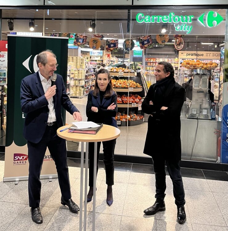 Carrefour et Lagardère Travel Retail vont déployer des magasins alimentaires dans les gares Carrefour et Lagardère Travel Retail vont déployer des magasins alimentaires dans les gares