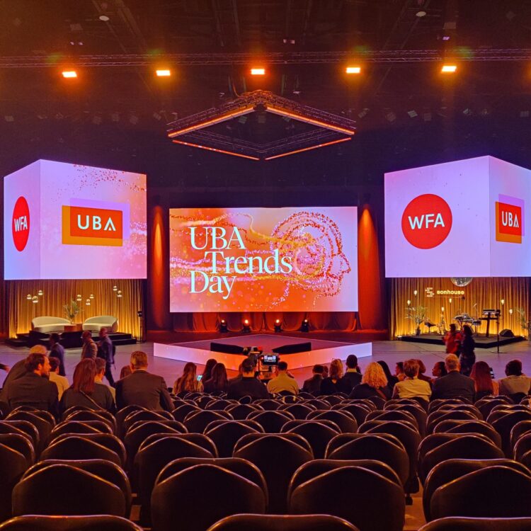 « Digital is done! We’re entering a cognitive era » — Peter Hinssen @ UBA Trends Day 2025 « Digital is done! We’re entering a cognitive era » — Peter Hinssen @ UBA Trends Day 2025