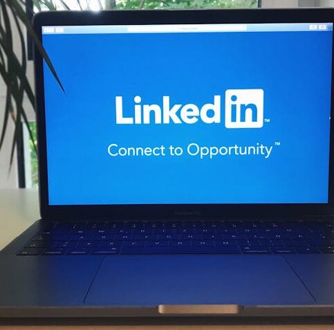 LinkedIn confie son budget média mondial à Publicis Media LinkedIn confie son budget média mondial à Publicis Media